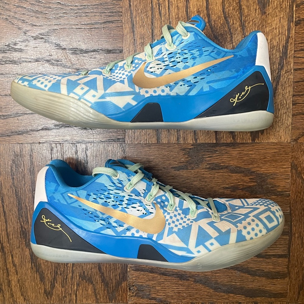 RARE Original Nike Kobe 9 EM Low Hyper Cobalt Sz 12.5 LIKE NEW Basketball Shoes